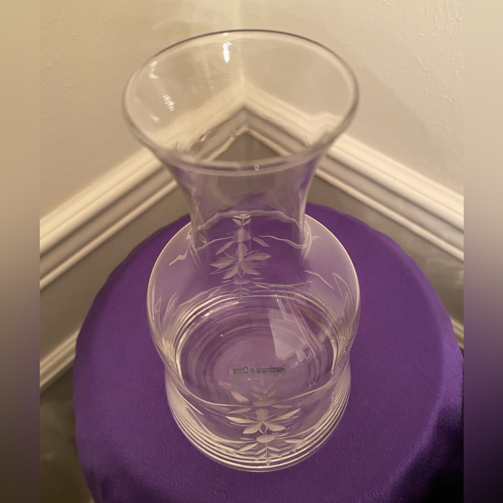 Southern Living At Home English
Garden Bedside Set Etched Glass
Carafe (only)